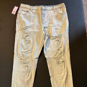 Wild Fable Size 18W Light-Wash Distressed Jeans